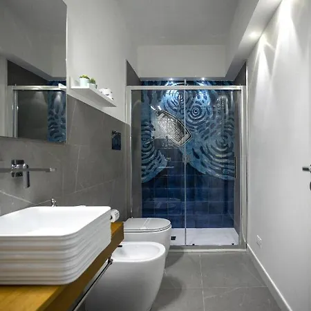 Acquaro Apartment
